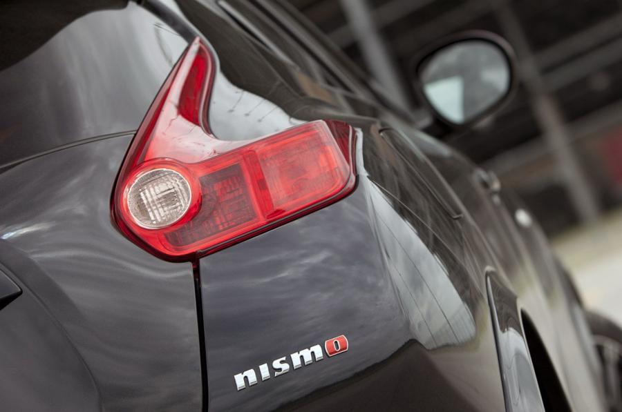  Nissan Juke Nismo 2013 года  (фото 7 из 25)
